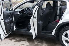 Накладки на внутренние пороги дверей Toyota C-HR 2018-
